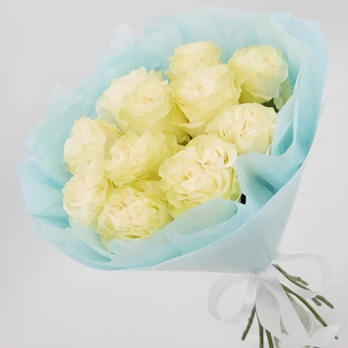 Букет «Кружевное облачко» – 11 белоснежных роз в нежной упаковке Еманжелинск Челябинская область