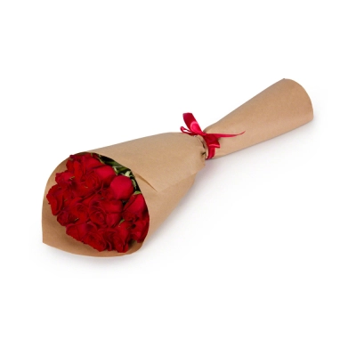Букет из красных роз в крафтовой упаковке Еманжелинск Челябинская область