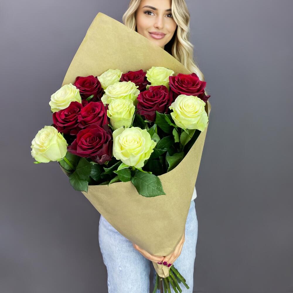 Букет «Инь-Ян» – гармония страсти и чистоты Еманжелинск Челябинская область