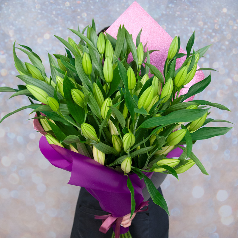 Изысканный букет из 15 свежих лилий – королевский подарок Еманжелинск Челябинская область