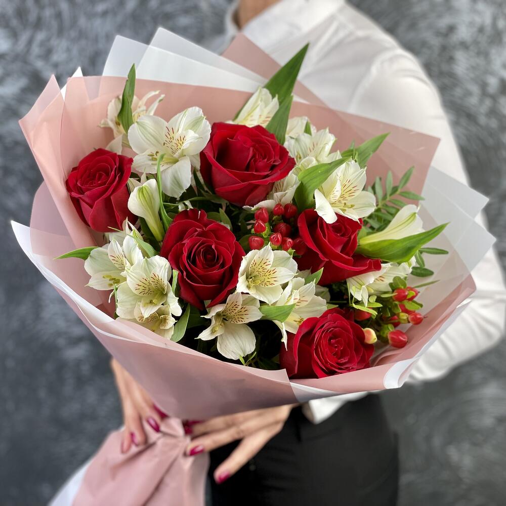 Букет «Нуар» – контраст страсти и нежности Еманжелинск Челябинская область