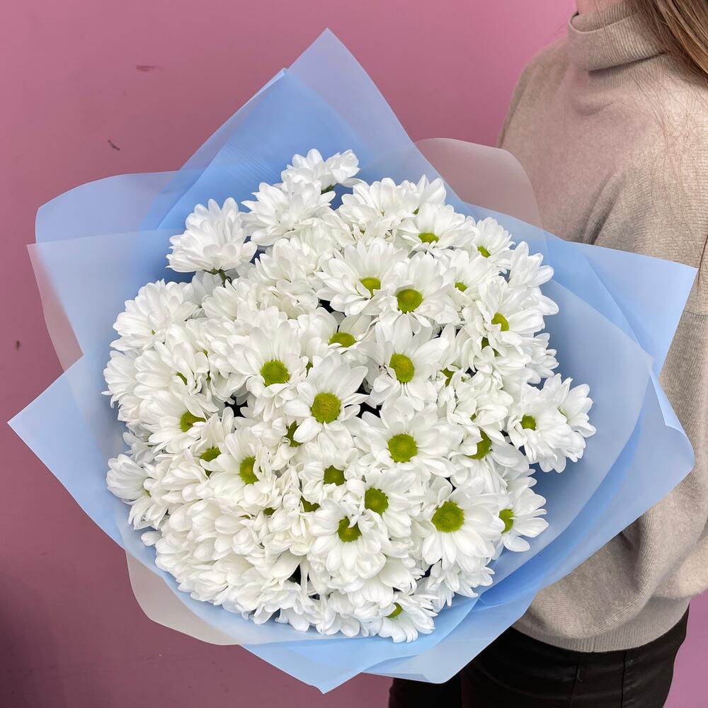 Букет «Ромашковое поле» – свежесть белых хризантем Еманжелинск Челябинская область