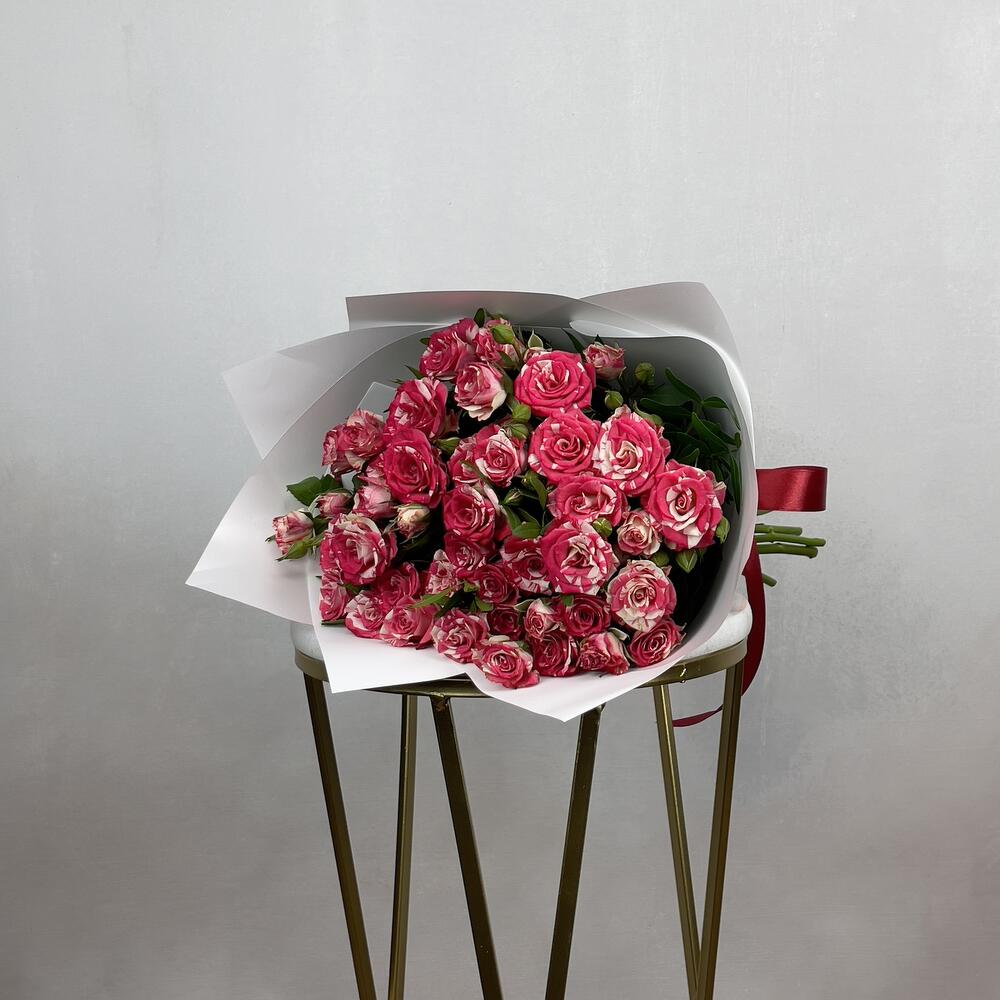 Букет «Фейерверк» – 9 пышных кустовых роз в огненной палитре Еманжелинск Челябинская область